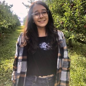 Meet your Posher, Arielle